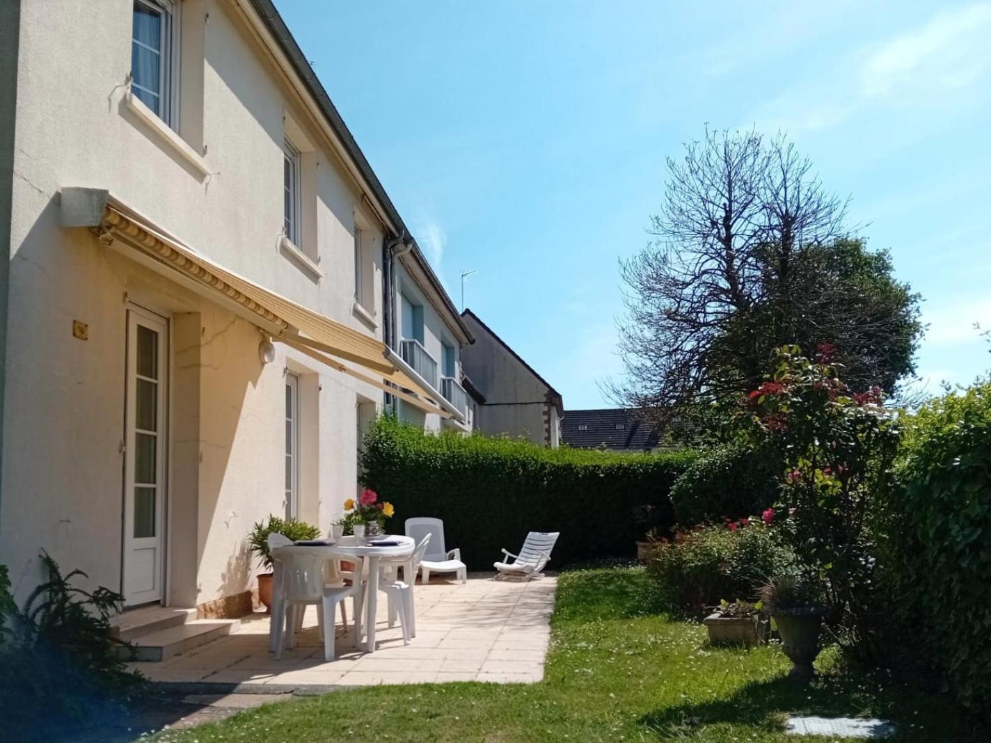Maison De Charme Proche Centre Ville Avranches Dış mekan fotoğraf