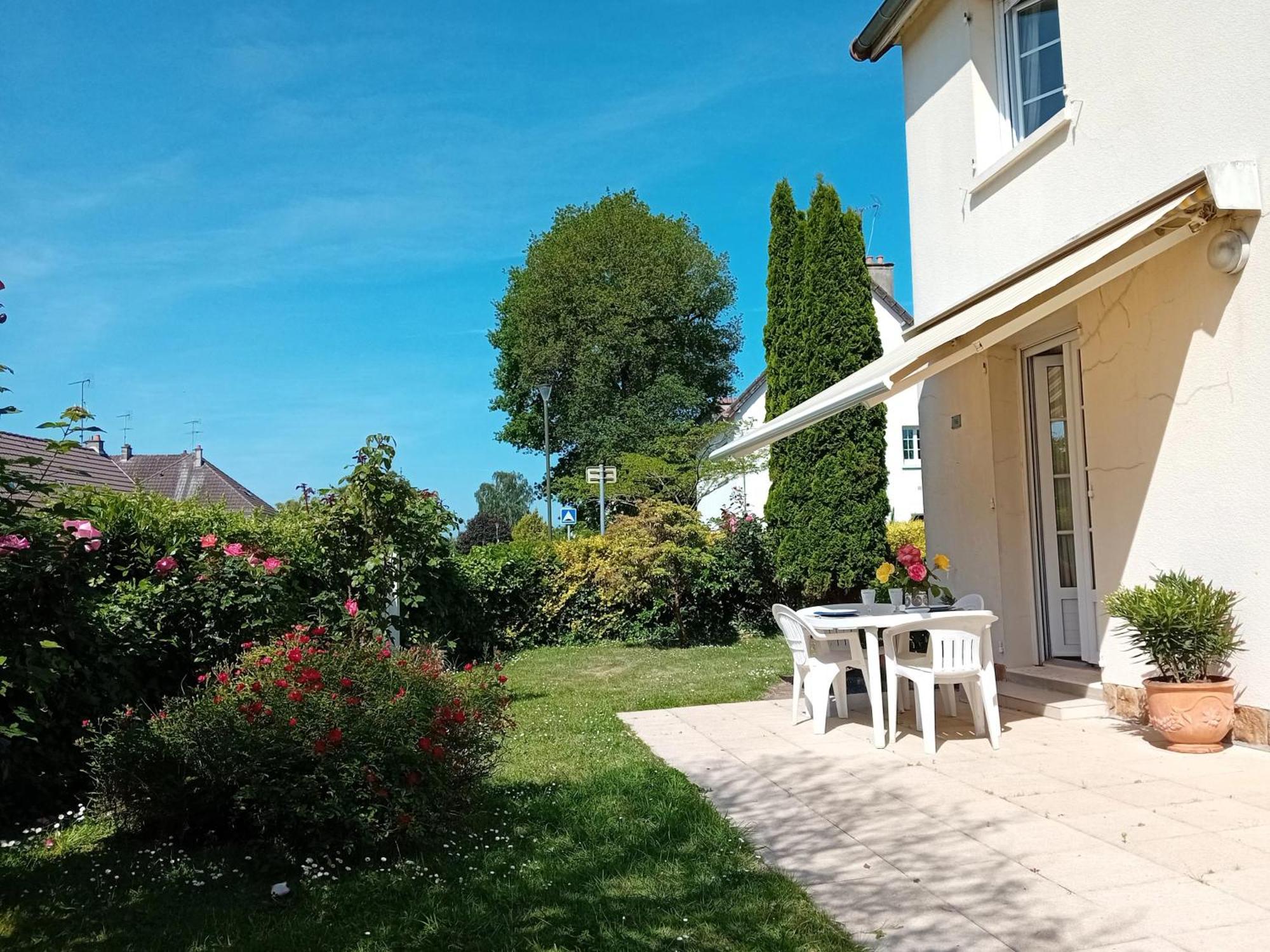 Maison De Charme Proche Centre Ville Avranches Dış mekan fotoğraf